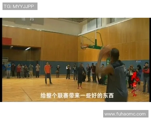 麦迪在CBA对决上海队的精彩表现与比赛回顾